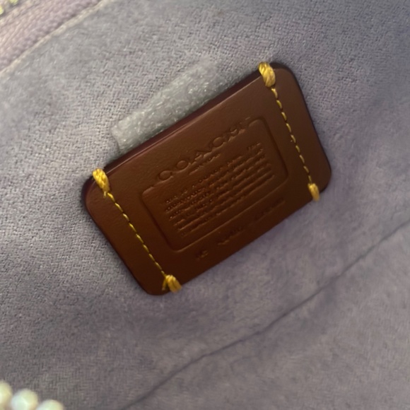 COACH JONIE BAG MINI- NEVER WORN- Bag Charm included* - Picture 9 of 12